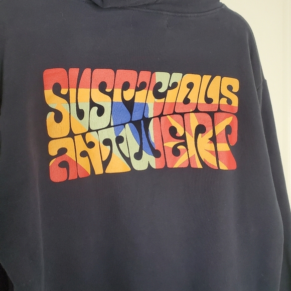 Suspicious Antwerp Worldly Peacekeeper Graphic Logo Pullover Hoodie Sweatshirt - Picture 4 of 10